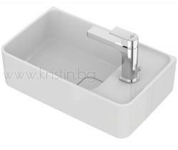 Малка мивка Strada II 45 см с десен отвор за смесител